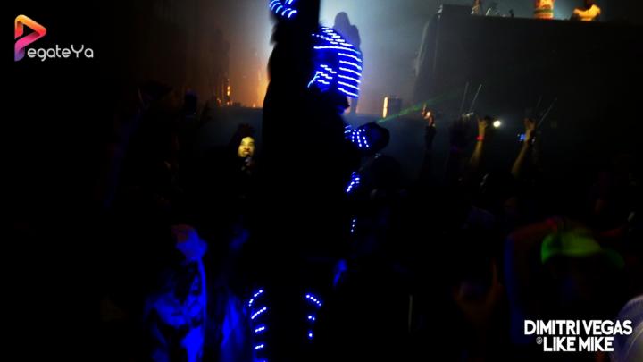 Foto 67 de Dimitri Vegas & Like Mike en Dimitri Vegas & Like Mike, Cali