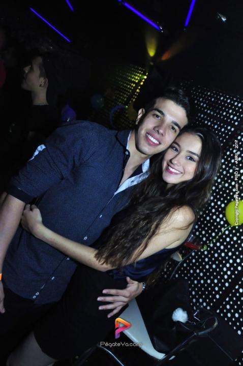 Foto 20 de PISO V - Sabado 8 de abril de 2017 en Bar Piso V Bucaramanga, Bucaramanga