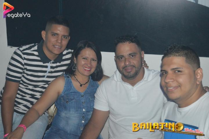 Foto 32 de Bailatino - 1er Fds Septiembre 2016 en Bailatino - Bar, Cali