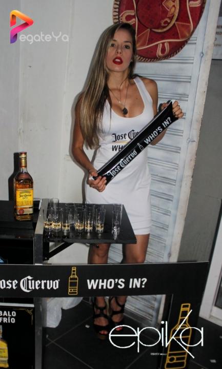 Foto 5 de Epika - 2do FDS Dic. 2015 en Epika Night Club, Cali