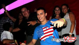 Foto 38 de Agosto 17 del 2013 en Living Night Club, Cali