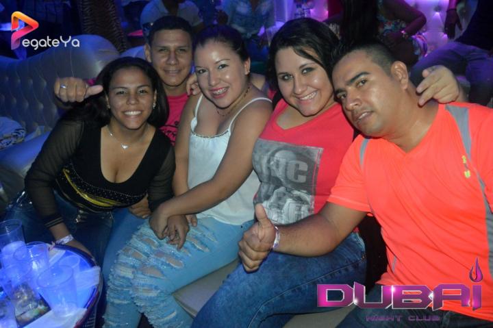 Foto 16 de Dubai Night Club - Feria. 2015 en Dubai Night Club