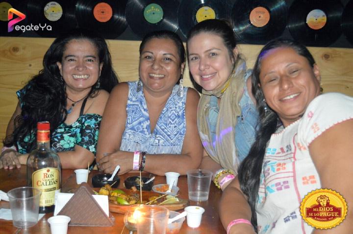 Foto 56 de Mi Dios se lo Pague - 3er Fds Febrero 17 en Fonda Mi Dios Se Lo Pague, Cali
