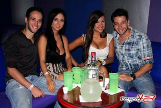 Foto 18 de Octubre 12 del 2013 en Praga Club Cali, Cali