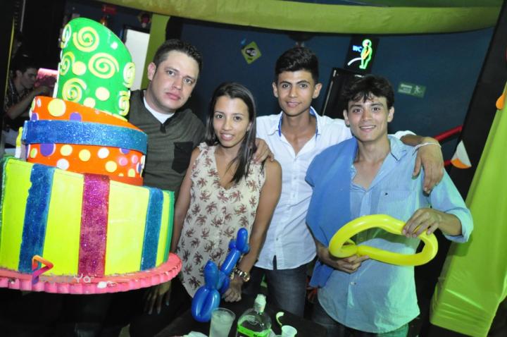 Foto 17 de El manicomio sábado 18 de abril 2015 en Discoteca El Manicomio Bucaramanga, Bucaramanga