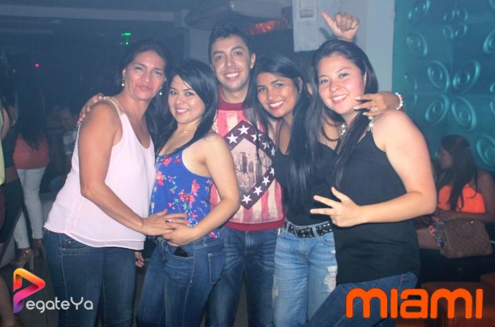 Foto 28 de Miami - 1er FDS Mayo 2015 en Miami Bar Cali, Cali