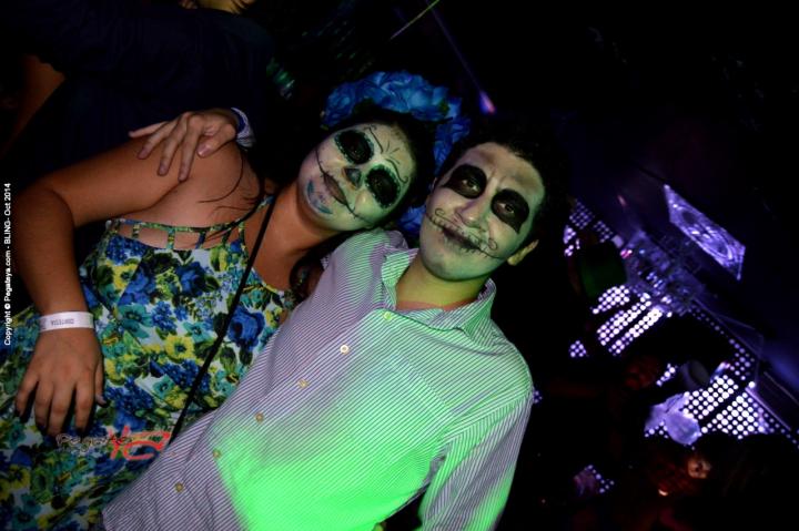 Foto 144 de Bling viernes 31 de octubre de 2014 en Bar Bling Bucaramanga, Bucaramanga