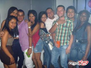 Foto 9 de Junio 02 del 2012 en Babel / Barra Libre Cali, Cali