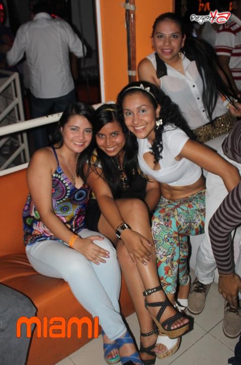 Foto 33 de Miami Bar - 1er FDS Nov 2014 en Miami Bar Cali, Cali