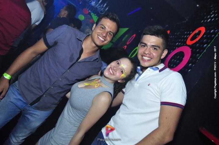 Foto 39 de PISO V - 27 de mayo de 2017 en Bar Piso V Bucaramanga, Bucaramanga