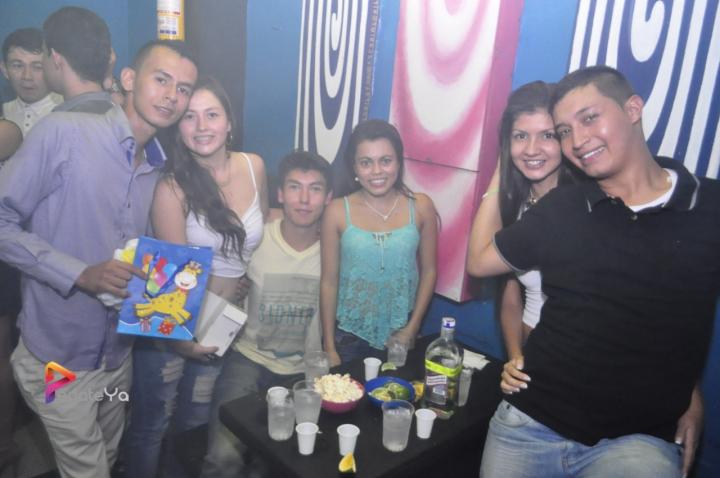 Foto 29 de El Manicomio sábado 06 de junio 2015 en Discoteca El Manicomio Bucaramanga, Bucaramanga