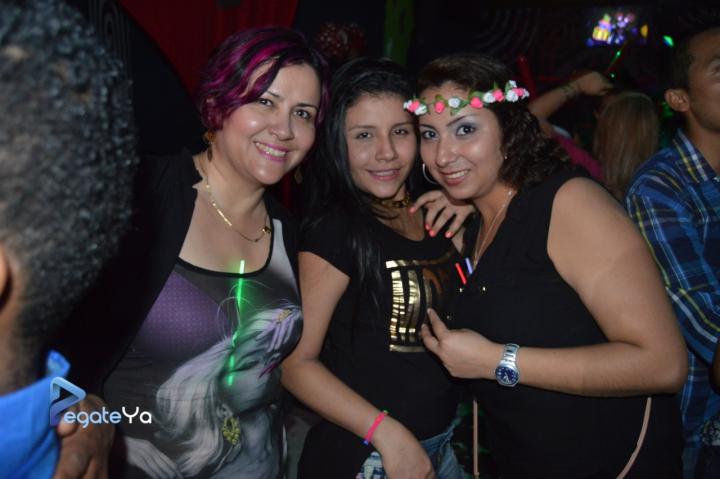 Foto 50 de El manicomio sabado 7 de marzo de 2015 en Discoteca El Manicomio Bucaramanga, Bucaramanga