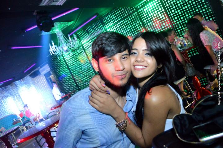 Foto 10 de BLING - sabado 5 Sep 2015 en Bar Bling Bucaramanga, Bucaramanga