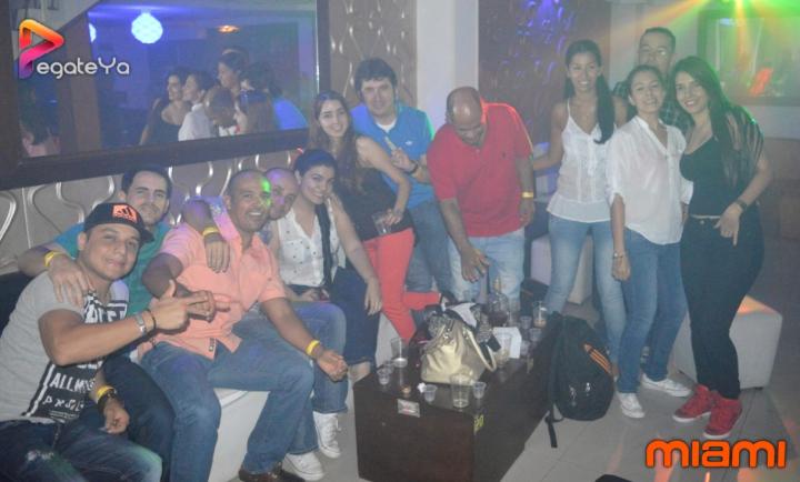 Foto 30 de Miami Bar - Amor y Amistad 2015 en Miami Bar Cali, Cali