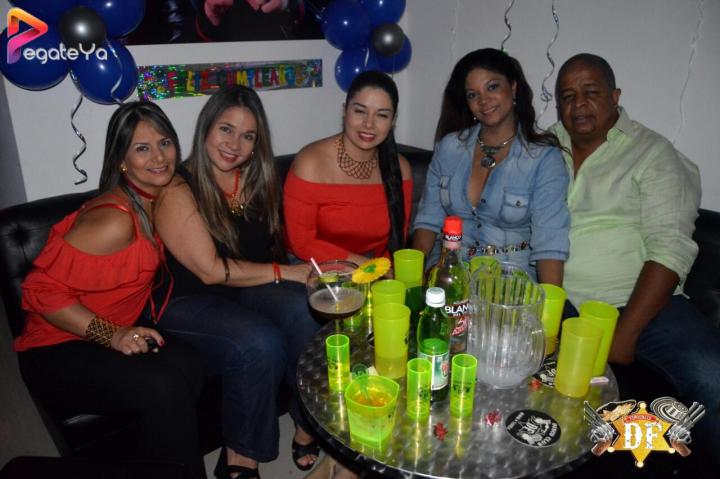 Foto 17 de EL DF CLUB - 3er & 4to Fds Oct 2016 en El DF Club Discoteca