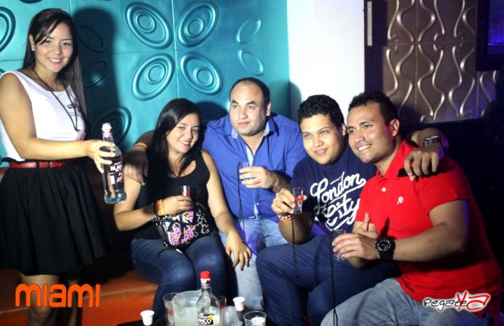 Foto 23 de Miami Bar - Feria de Cali 2014 en Miami Bar Cali, Cali