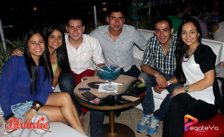 Foto 24 de Blondie - Enero 17 y 24 del 2015 en Blondie Bar Cali, Cali
