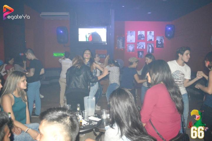 Foto 10 de La lora Bar - 3er / 4to Fds Mayo 2016 en La Lora Bar, Cali