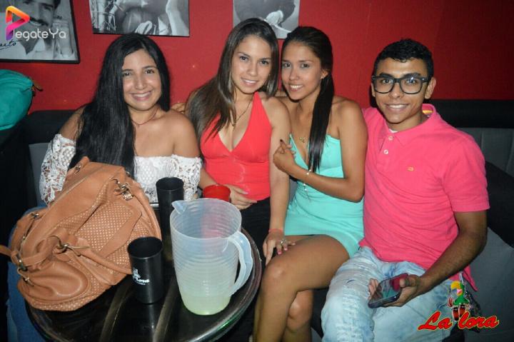 Foto 15 de La Lora - 4to Fds Abril 2017 en La Lora Bar, Cali