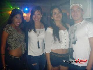 Foto 8 de Enero 7 del 2012 en Miami Bar Cali, Cali