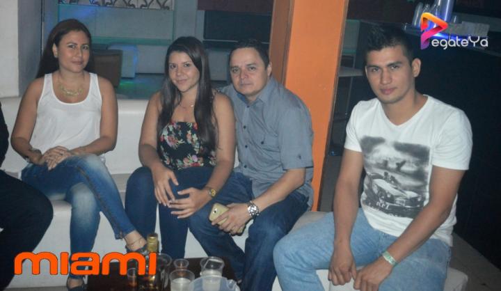Foto 16 de Miami Bar . 5to FDS Abril 2015 en Miami Bar Cali, Cali