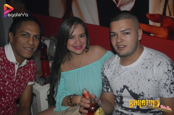 Foto 25 de Bailatino - 2do Fds Abril 2016 en Bailatino - Bar, Cali