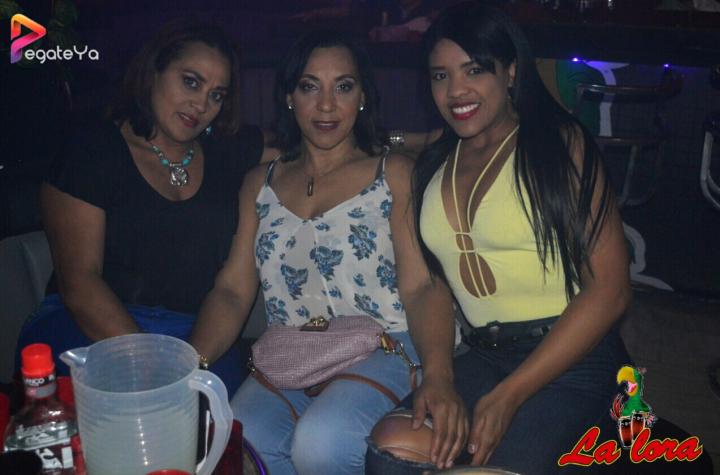 Foto 8 de La Lora - 3er / 4to Fds Enero 2016 en La Lora Bar, Cali