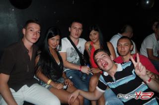 Foto 15 de Discoteca Luxury 08 de Septiembre en Discoteca Luxury Medellin, Medellín