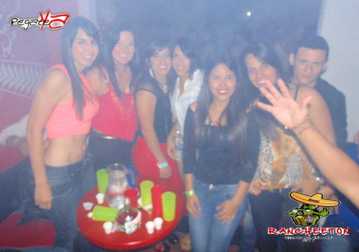 Foto 110 de Rancheeton - Amor y Amistad en Rancheton Cali, Cali