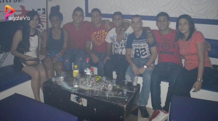Foto 5 de Ahma Bar - 3er FDS Junio 2015 en Ahma Cali, Cali