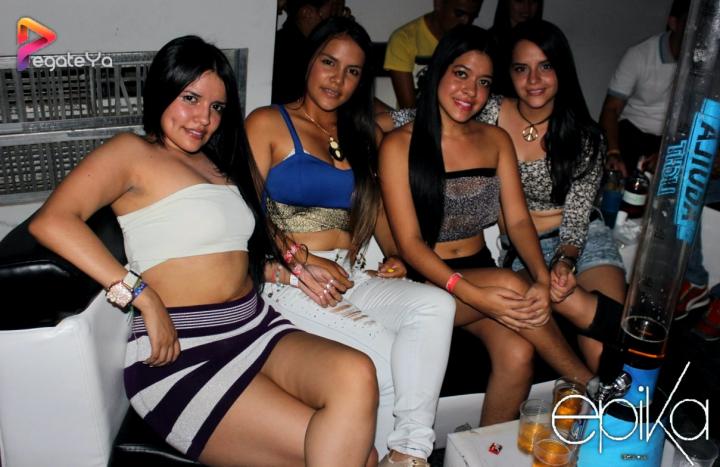 Foto 4 de Epika - Amor y Amistad 2015 en Epika Night Club, Cali
