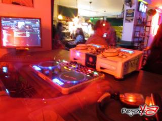 Foto 48 de Enero 13-14 la Plaza en Bar la Plaza Delicatessen Manizales, Manizales