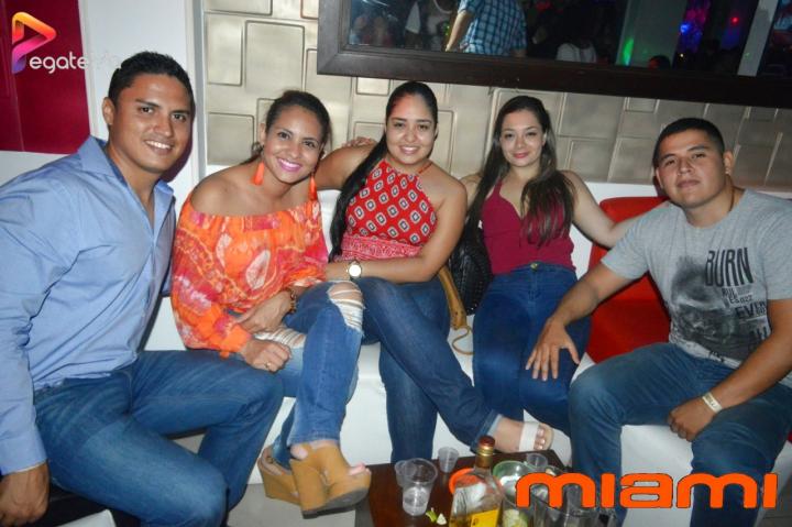 Foto 20 de Miami - 3er Fds Mayo 2016 en Miami Bar Cali, Cali