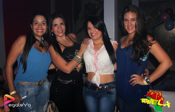 Foto 21 de Favela - Enero 17 y 24 del 2015 en Favela Club Menga, Cali