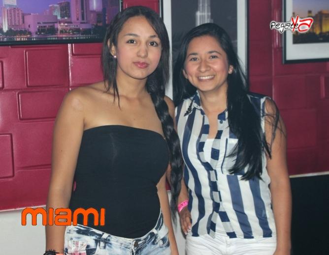 Foto 15 de Miami Bar - Halloween 2014 en Miami Bar Cali, Cali