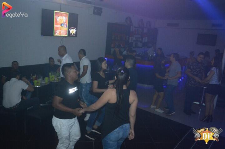 Foto 27 de EL DF CLUB - 1er / 2do Fds Enero 2017 en El DF Club Discoteca