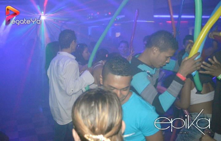 Foto 15 de Epika - 4to FDS Agosto 2015 en Epika Night Club, Cali