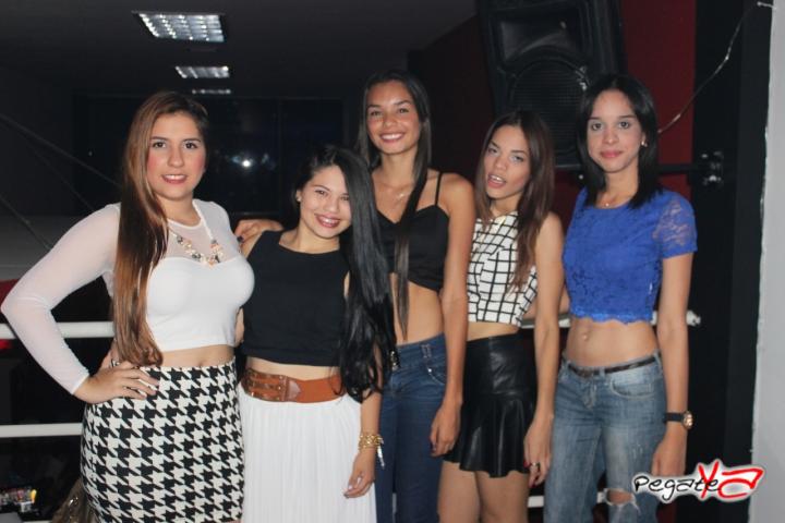 Foto 33 de Mama Salsa - Dic 6 y 13 del 2014 en Mama Salsa