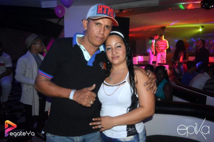 Foto 44 de Epika Night Club - 5to FDS Enero 2016 en Epika Night Club, Cali