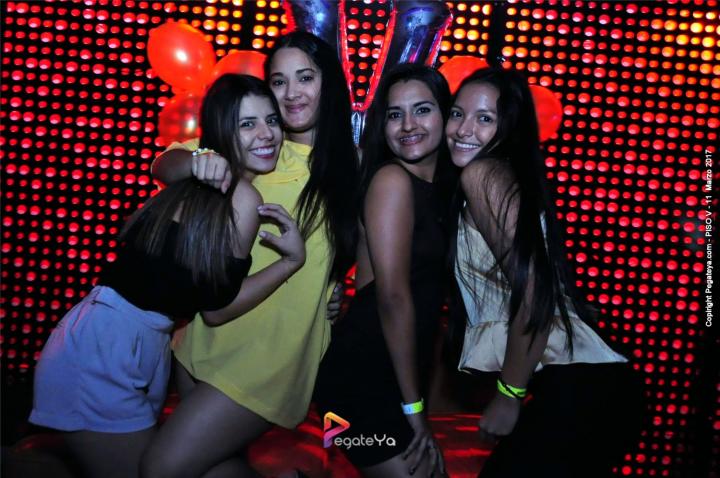 Foto 3 de Piso V - Sabado 11 de marzo de 2017 en Bar Piso V Bucaramanga, Bucaramanga