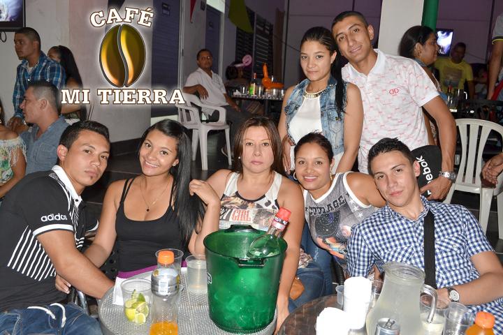 Foto 5 de Cafe mi Tierra - 3er Fds Abril 2016 en Cafe Mi Tierra, Cali