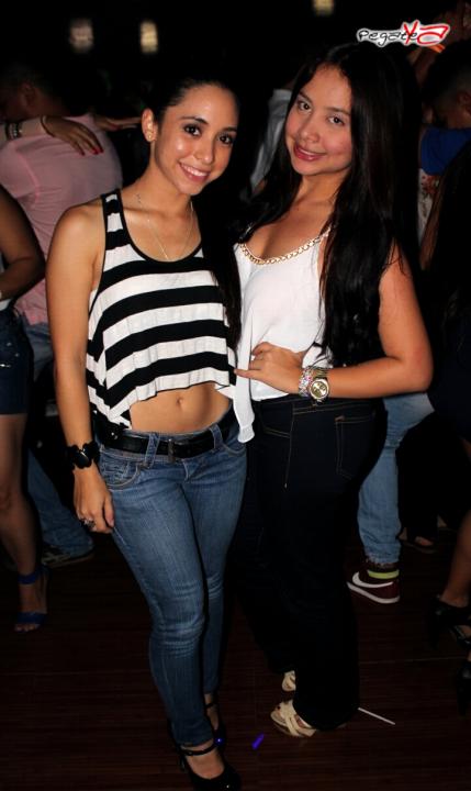Foto 18 de Zambomba - Amor y Amistad en Club Zambomba, Cali