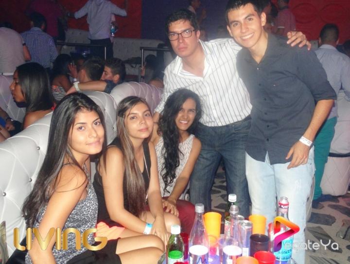 Foto 33 de Living - 4to FDS Marzo 2015 en Living Night Club, Cali