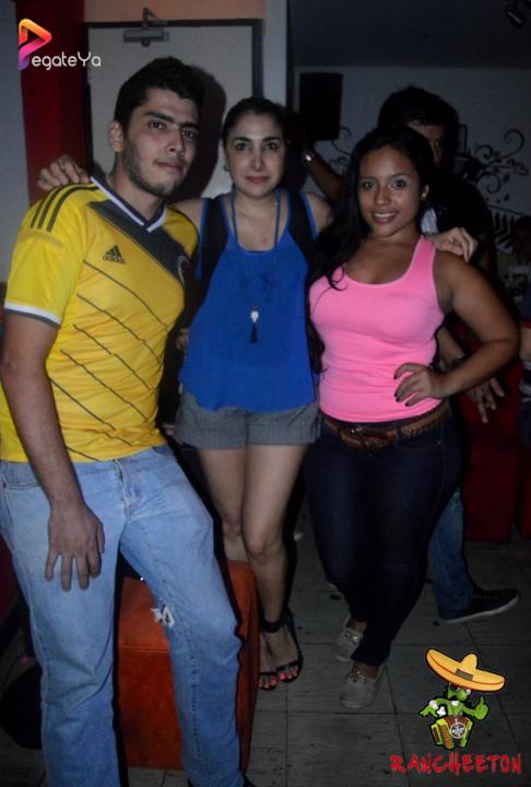 Foto 30 de Rancheeton - 4to FDS Junio 2015 en Rancheton Cali, Cali