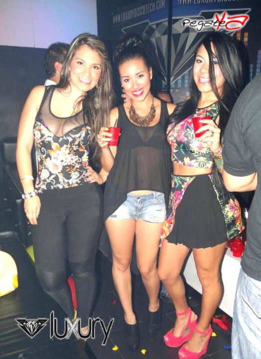 Foto 47 de Luxury - Septiembre 27 en Discoteca Luxury Medellin, Medellín