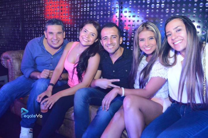 Foto 67 de Bar Bling - viernes 16 oct 2015 en Bar Bling Bucaramanga, Bucaramanga