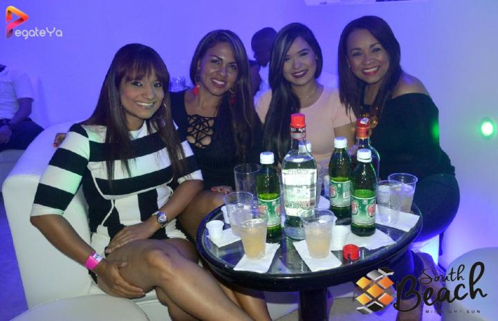 Foto 49 de Sout Beach - Inauguracion Dic 2016 en Sout Beach, Cali