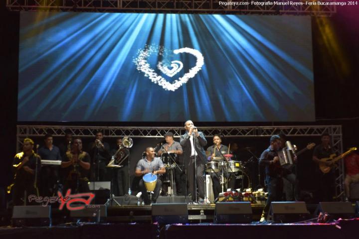 Foto 14 de Tsunami Vallenato en Fiestas Colombia, Medellín