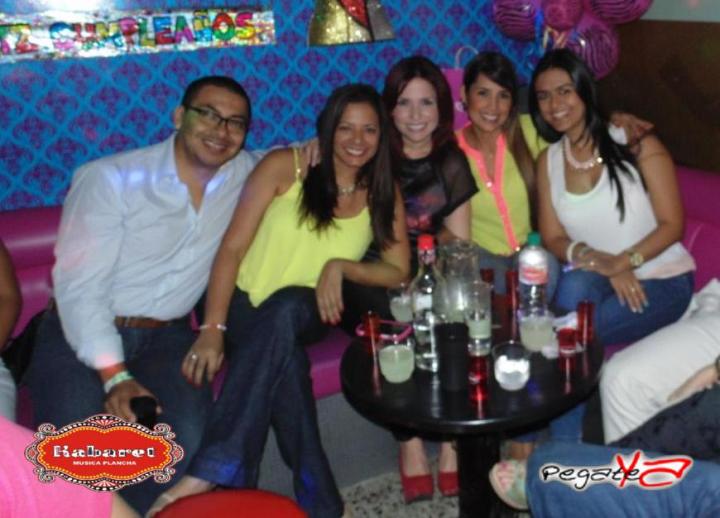 Foto 38 de Kabaret Bar- Oct 4 del 2014 en Kabaret - Granada, Cali
