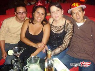 Foto 5 de Marzo 24 del 2012 en Zalez Bar Karaoke Cali, Cali